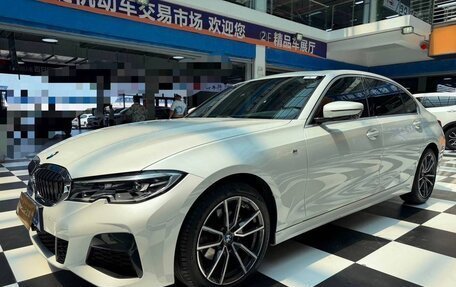 BMW 3 серия, 2021 год, 3 200 000 рублей, 2 фотография
