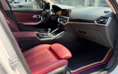 BMW 3 серия, 2021 год, 3 200 000 рублей, 9 фотография