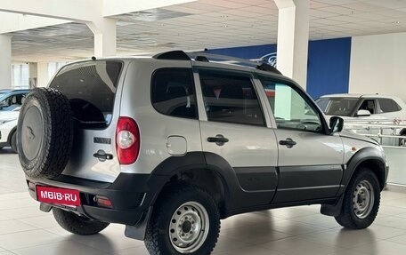 Chevrolet Niva I рестайлинг, 2017 год, 470 000 рублей, 4 фотография
