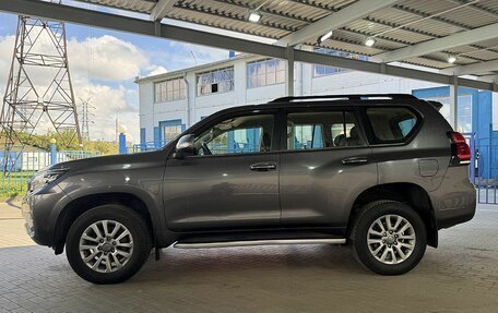 Toyota Land Cruiser Prado 150 рестайлинг 2, 2017 год, 4 199 000 рублей, 22 фотография