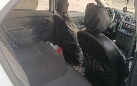 Renault Logan II, 2015 год, 475 000 рублей, 15 фотография