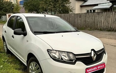 Renault Logan II, 2015 год, 475 000 рублей, 13 фотография