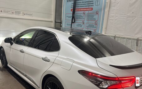 Toyota Camry, 2022 год, 3 650 000 рублей, 6 фотография