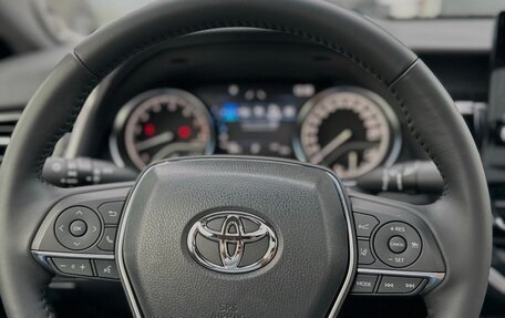 Toyota Camry, 2022 год, 3 650 000 рублей, 13 фотография