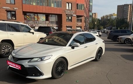 Toyota Camry, 2022 год, 3 650 000 рублей, 12 фотография