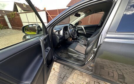 Toyota RAV4, 2013 год, 1 495 000 рублей, 10 фотография