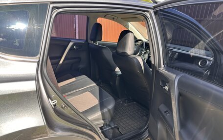 Toyota RAV4, 2013 год, 1 495 000 рублей, 16 фотография