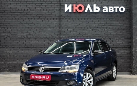 Volkswagen Jetta VI, 2012 год, 950 000 рублей, 1 фотография