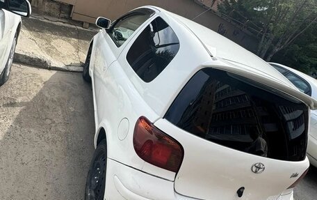 Toyota Vitz, 2002 год, 300 000 рублей, 2 фотография