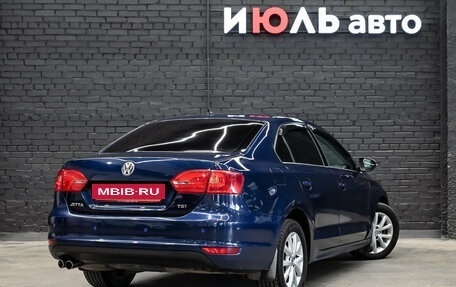 Volkswagen Jetta VI, 2012 год, 950 000 рублей, 4 фотография