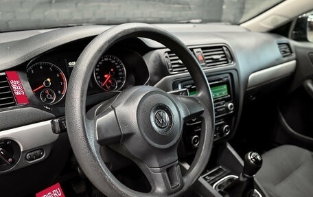 Volkswagen Jetta VI, 2012 год, 950 000 рублей, 14 фотография