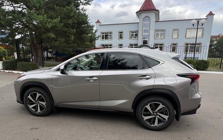 Lexus NX I, 2015 год, 1 950 000 рублей, 4 фотография