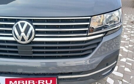 Volkswagen Caravelle T6 рестайлинг, 2021 год, 3 395 000 рублей, 4 фотография