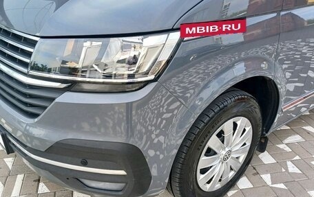 Volkswagen Caravelle T6 рестайлинг, 2021 год, 3 395 000 рублей, 3 фотография