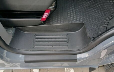 Volkswagen Caravelle T6 рестайлинг, 2021 год, 3 395 000 рублей, 27 фотография
