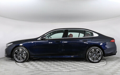 BMW 5 серия, 2026 год, 9 800 000 рублей, 6 фотография