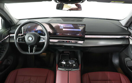 BMW 5 серия, 2026 год, 9 800 000 рублей, 20 фотография