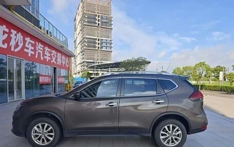 Nissan X-Trail, 2023 год, 2 300 000 рублей, 3 фотография