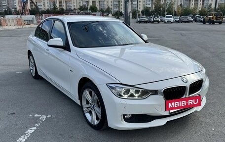 BMW 3 серия, 2014 год, 1 800 000 рублей, 22 фотография