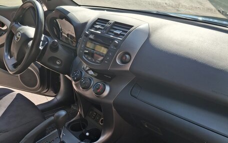 Toyota RAV4, 2011 год, 1 200 000 рублей, 7 фотография
