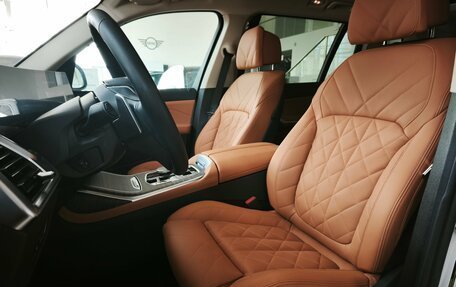 BMW X7, 2024 год, 16 000 000 рублей, 16 фотография