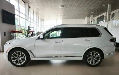 BMW X7, 2024 год, 16 000 000 рублей, 9 фотография