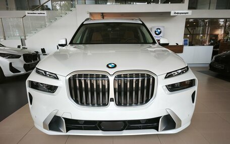 BMW X7, 2024 год, 16 000 000 рублей, 3 фотография