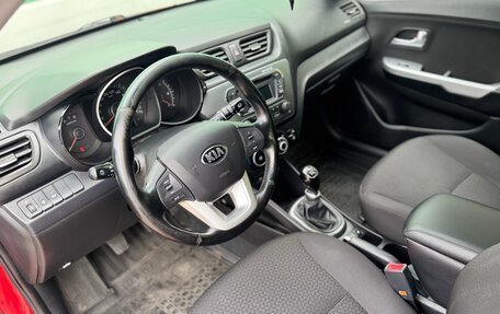 KIA Rio III рестайлинг, 2013 год, 760 000 рублей, 7 фотография