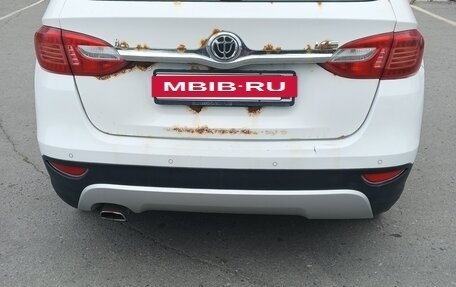 Brilliance V5 I рестайлинг, 2015 год, 500 000 рублей, 2 фотография