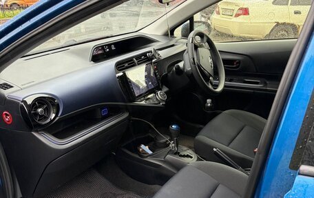 Toyota Aqua I, 2015 год, 749 999 рублей, 16 фотография