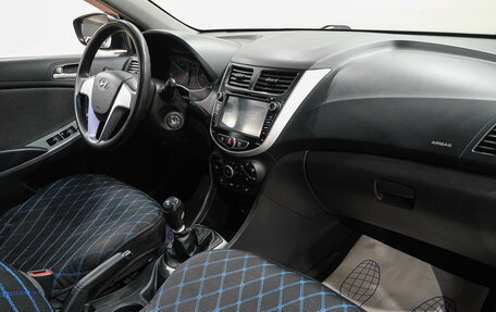 Hyundai Solaris II рестайлинг, 2011 год, 599 000 рублей, 11 фотография