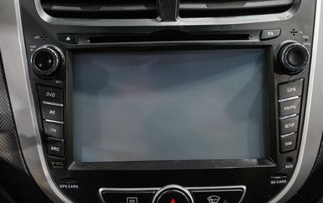 Hyundai Solaris II рестайлинг, 2011 год, 599 000 рублей, 16 фотография