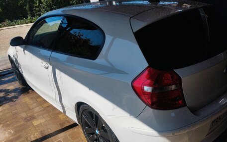 BMW 1 серия, 2007 год, 949 000 рублей, 10 фотография
