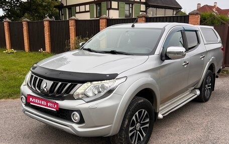 Mitsubishi L200 IV рестайлинг, 2017 год, 2 100 000 рублей, 9 фотография