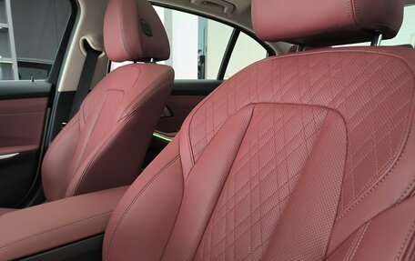 BMW 3 серия, 2024 год, 4 750 000 рублей, 24 фотография