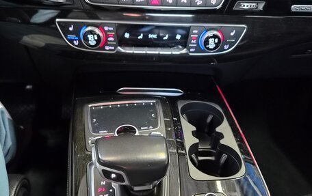 Audi Q7, 2018 год, 5 000 000 рублей, 11 фотография