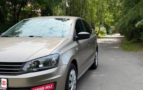 Volkswagen Polo VI (EU Market), 2016 год, 1 299 999 рублей, 2 фотография