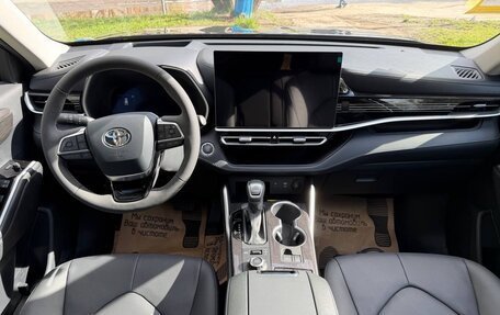 Toyota Highlander, 2026 год, 5 267 000 рублей, 15 фотография