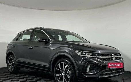 Volkswagen T-Roc I, 2025 год, 4 100 000 рублей, 3 фотография