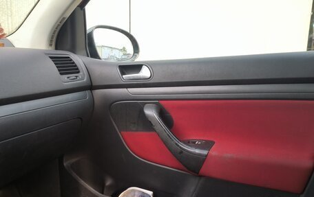 Volkswagen Golf V, 2005 год, 360 000 рублей, 11 фотография