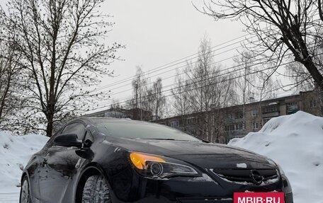 Opel Astra J, 2013 год, 750 000 рублей, 2 фотография