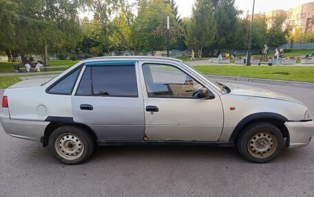 Daewoo Nexia I рестайлинг, 2009 год, 50 000 рублей, 3 фотография