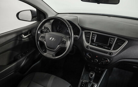 Hyundai Solaris II рестайлинг, 2019 год, 1 239 000 рублей, 9 фотография