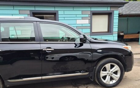 Toyota Highlander III, 2012 год, 1 600 000 рублей, 30 фотография