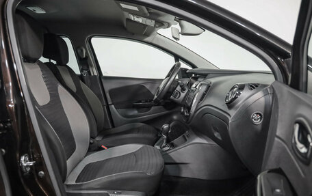 Renault Kaptur I рестайлинг, 2018 год, 1 699 000 рублей, 22 фотография