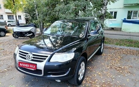 Volkswagen Touareg III, 2008 год, 880 000 рублей, 1 фотография