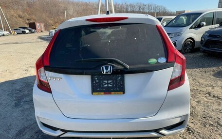 Honda Fit III, 2019 год, 1 200 000 рублей, 7 фотография