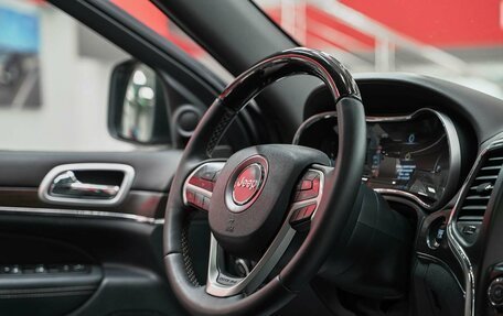 Jeep Grand Cherokee, 2013 год, 1 890 000 рублей, 13 фотография
