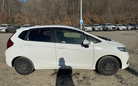 Honda Fit III, 2019 год, 1 200 000 рублей, 9 фотография