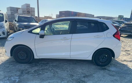 Honda Fit III, 2019 год, 1 200 000 рублей, 13 фотография